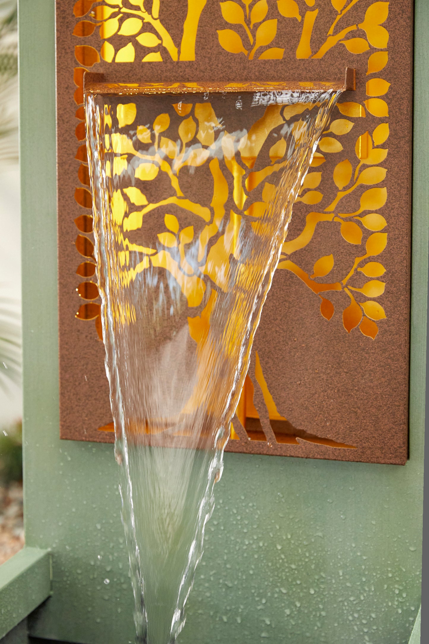 Quercus Water Feature - Altico