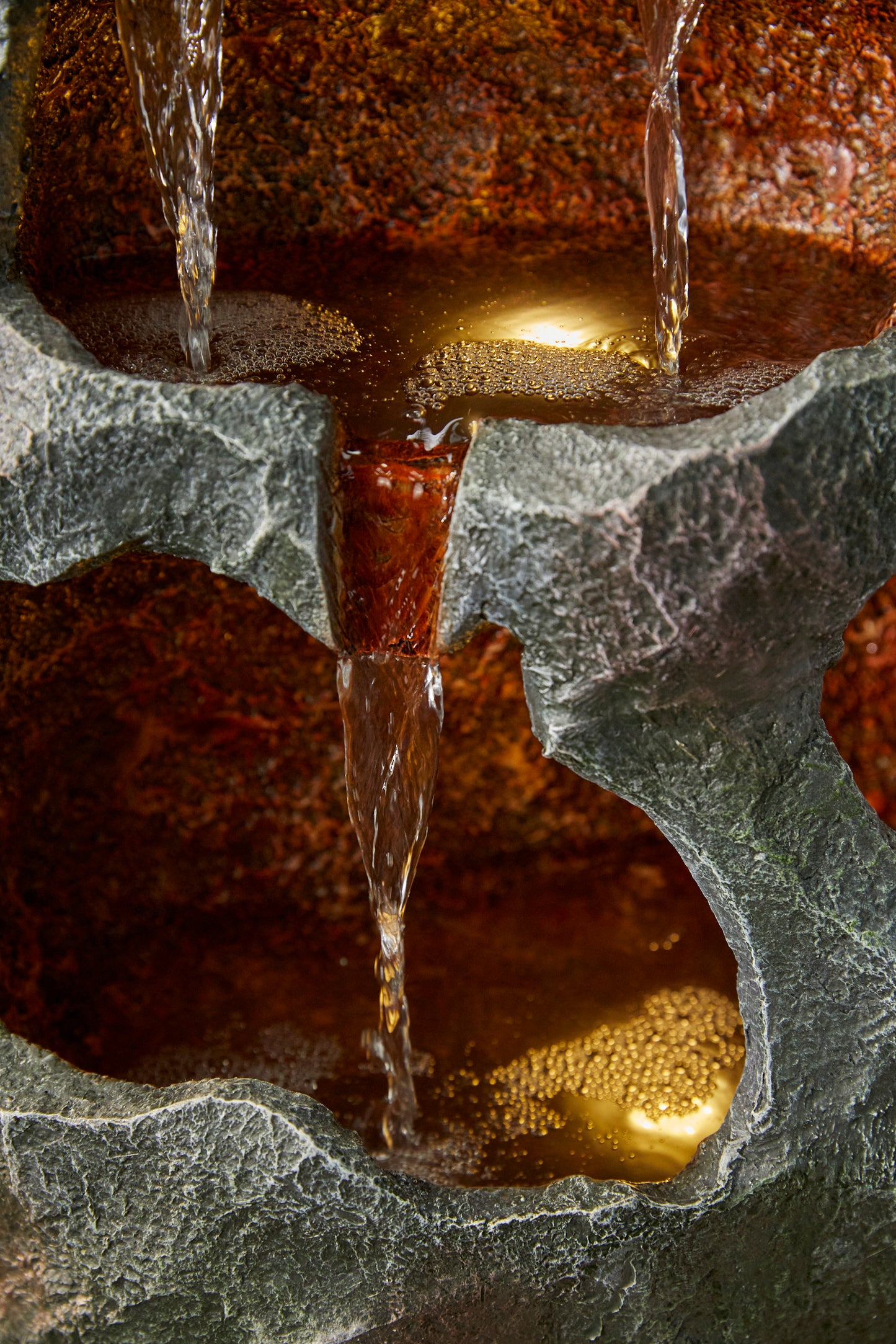 Rock Caves Water Feature - Altico