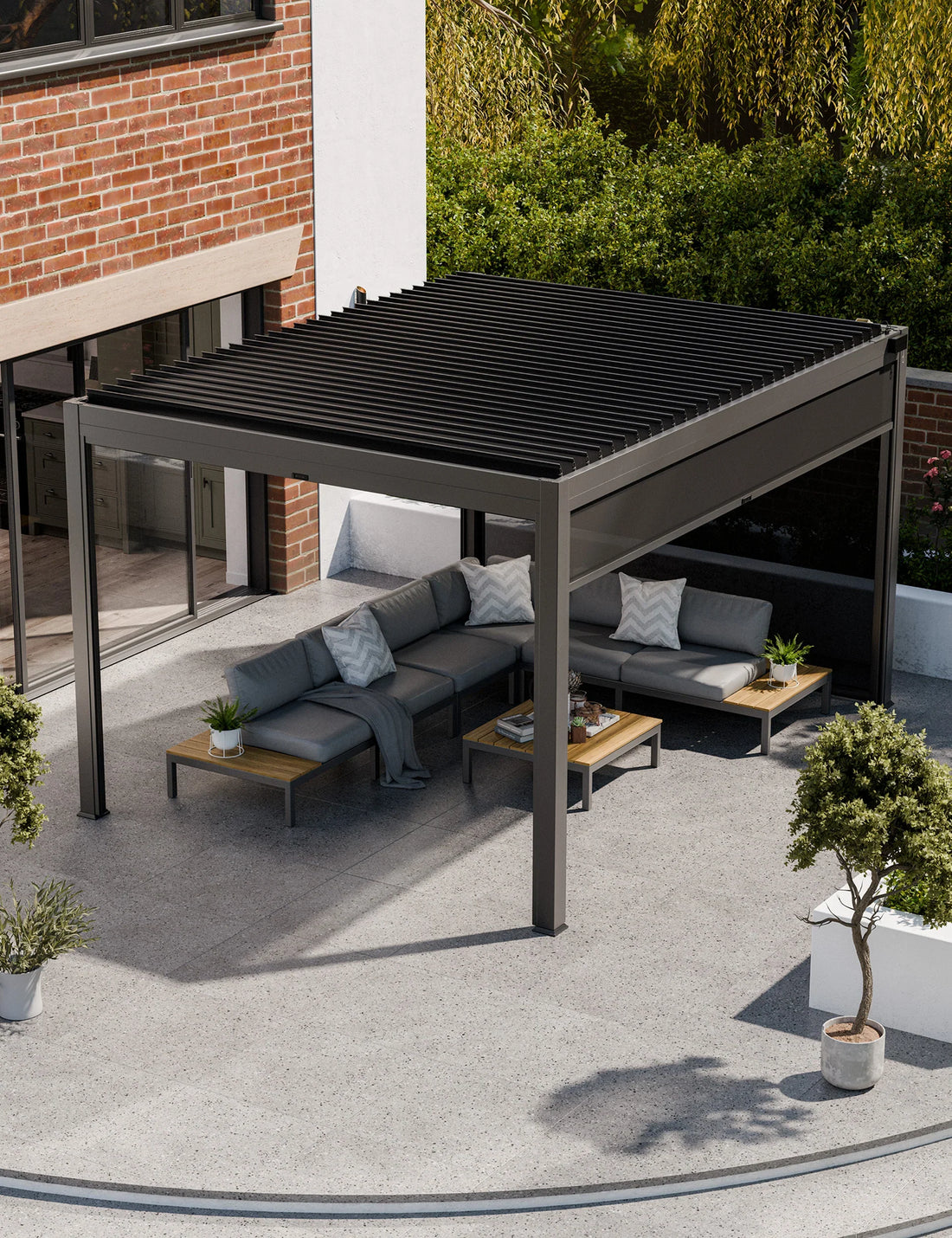 Why Choosing the Right Garden Designer is Crucial for Transforming Your Outdoor Space