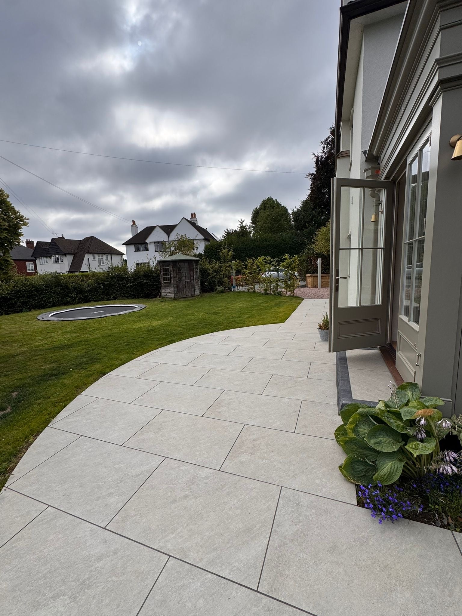 Quartz Light Porcelain 900 x 600 Paving Slabs - Paving Shopper