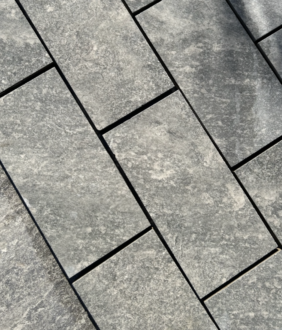 Ash Grey Porcelain Setts - Paving Shopper