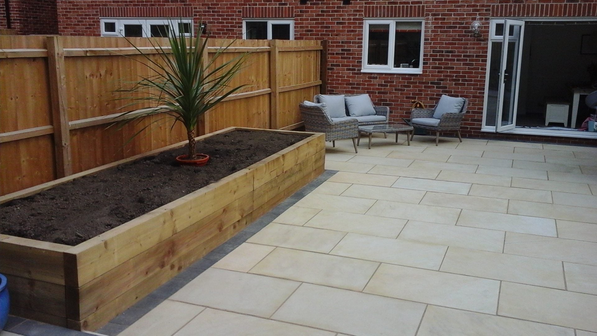 Ethan Mason Dune Smooth Indian Sandstone - Paving Shopper