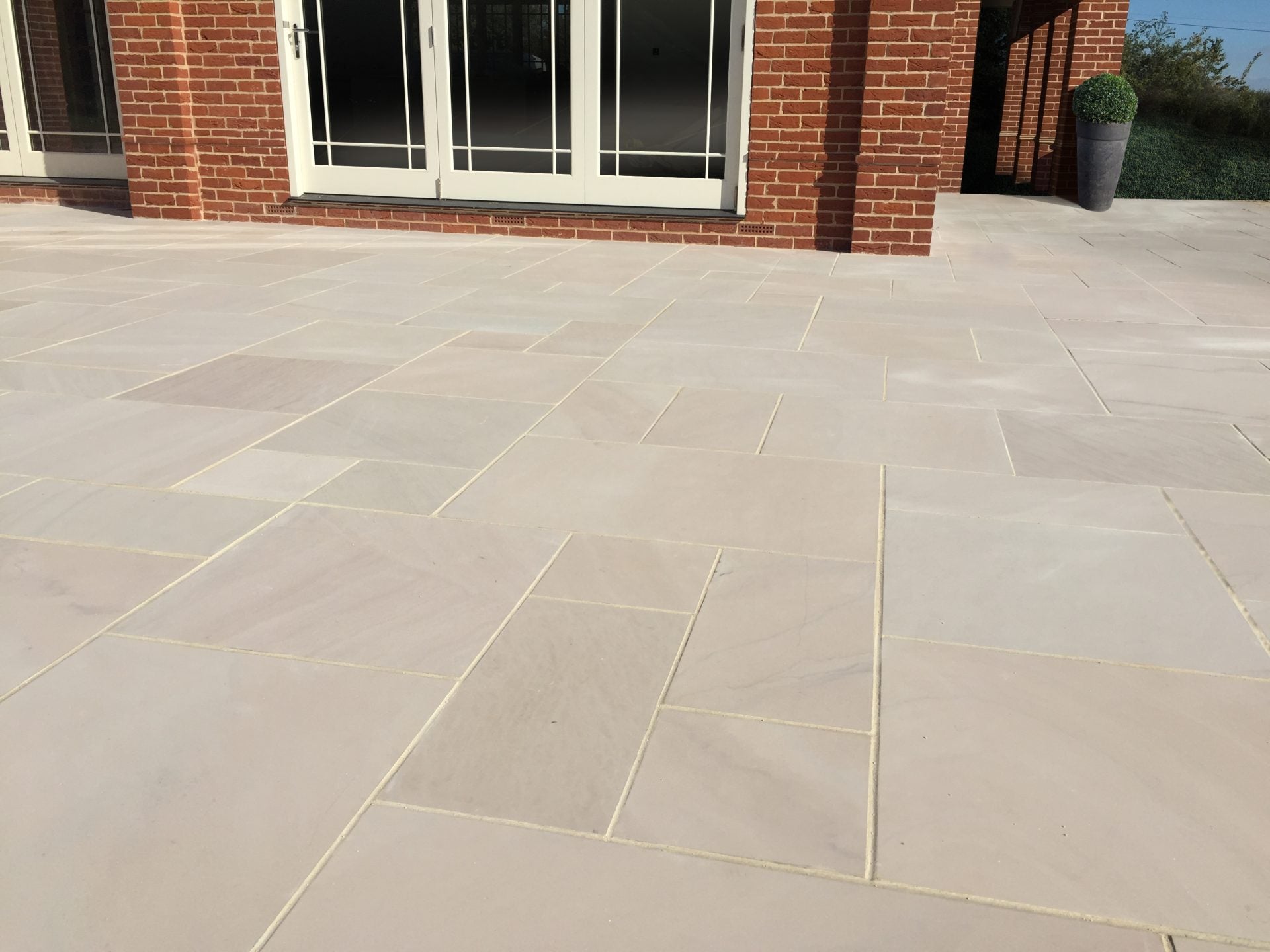 Ethan Mason Ivory Smooth Indian Sandstone Paving - Paving Shopper