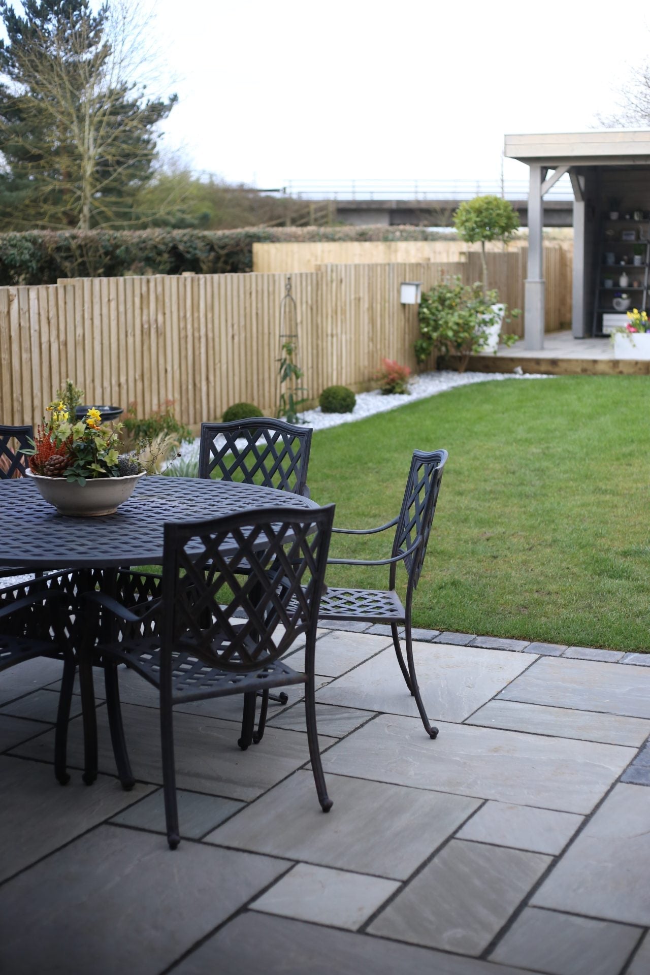 Ethan Mason Silver Grey Riven Sandstone Paving - Paving Shopper