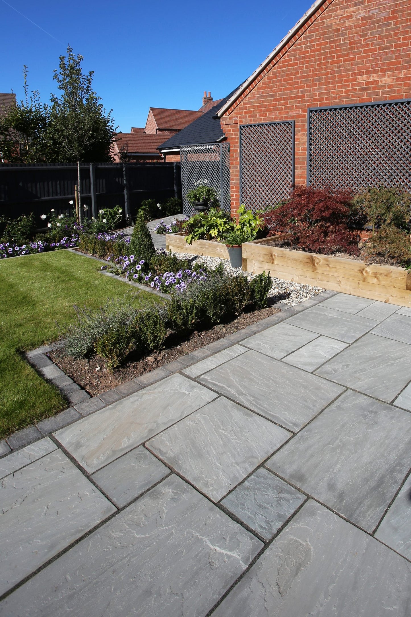 Ethan Mason Silver Grey Riven Sandstone Paving - Paving Shopper