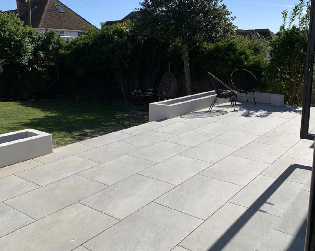 Hammerstone Grey 900 x 600 Porcelain Paving Slabs – Paving Shopper